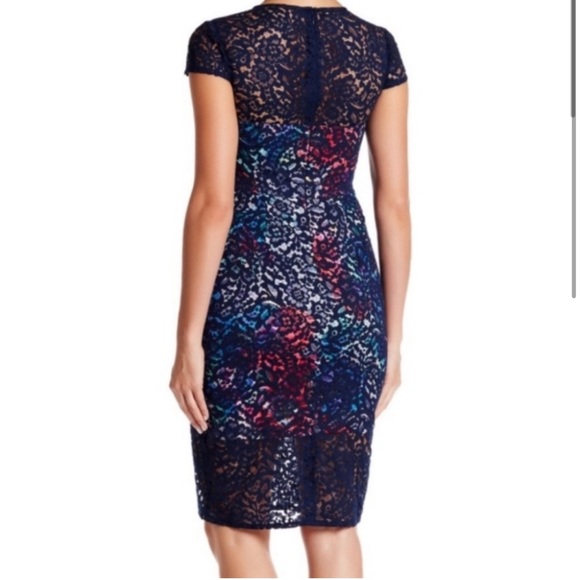 NWT Betsey Johnson Lace Overlay Floral Sheath Dress Size 6 - Picture 2 of 11